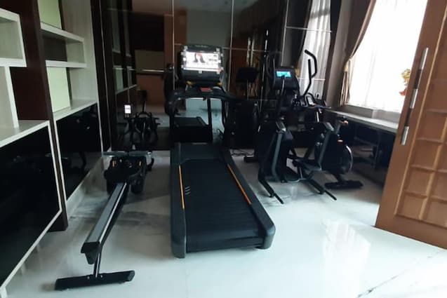Home Jakbar