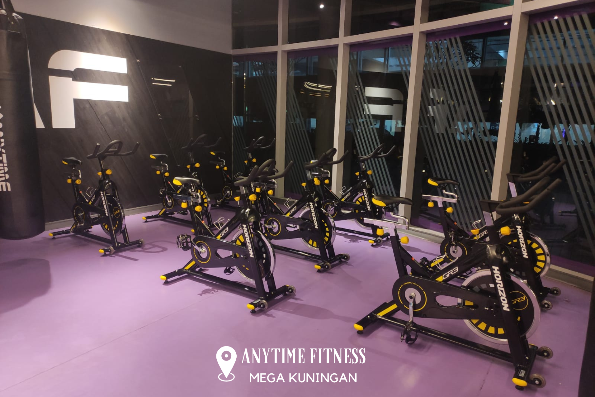 Fitness center Anytime fitness mega kuningan (1)